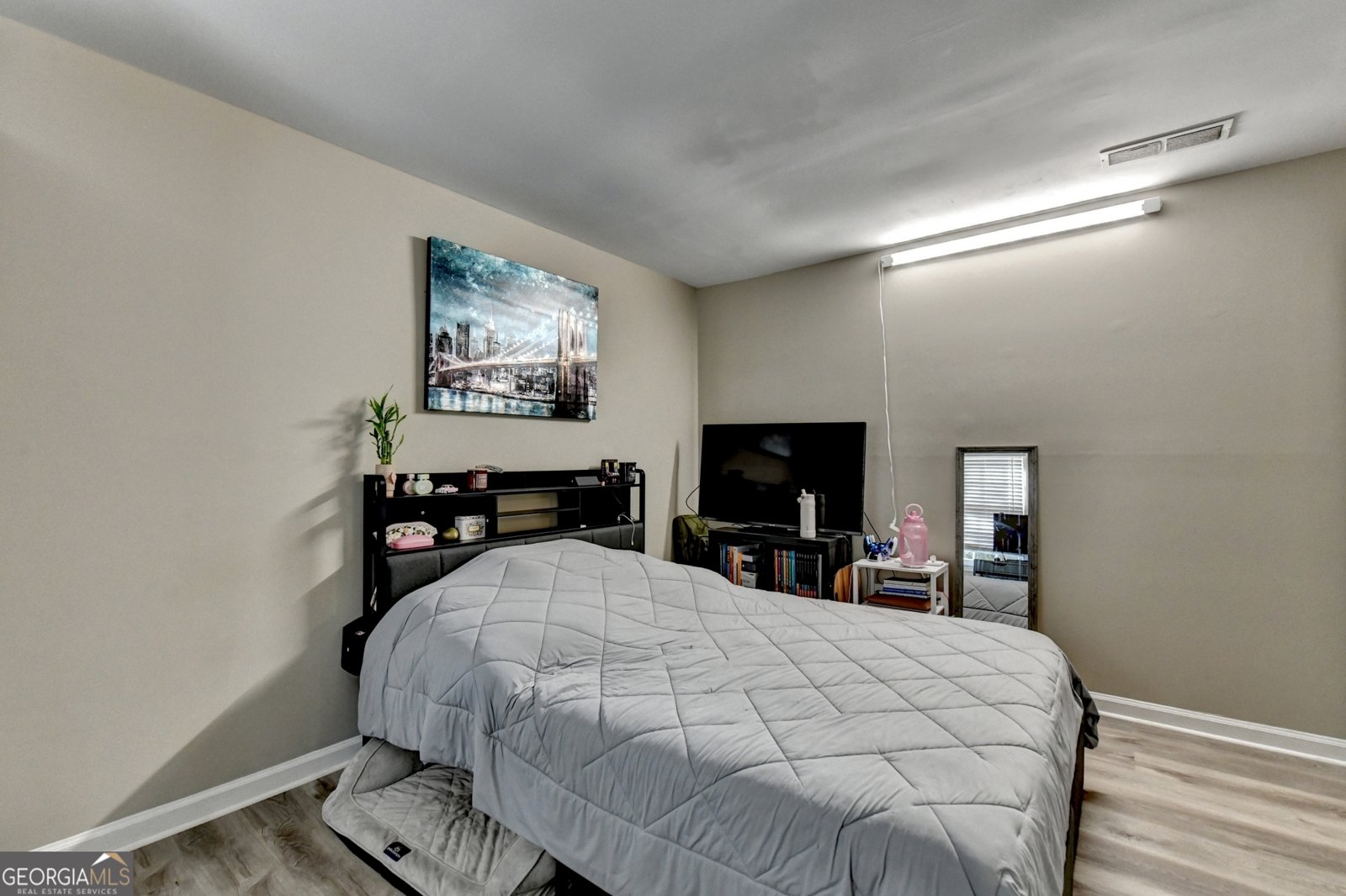 992 Old Holcomb Bridge Road Roswell - 27