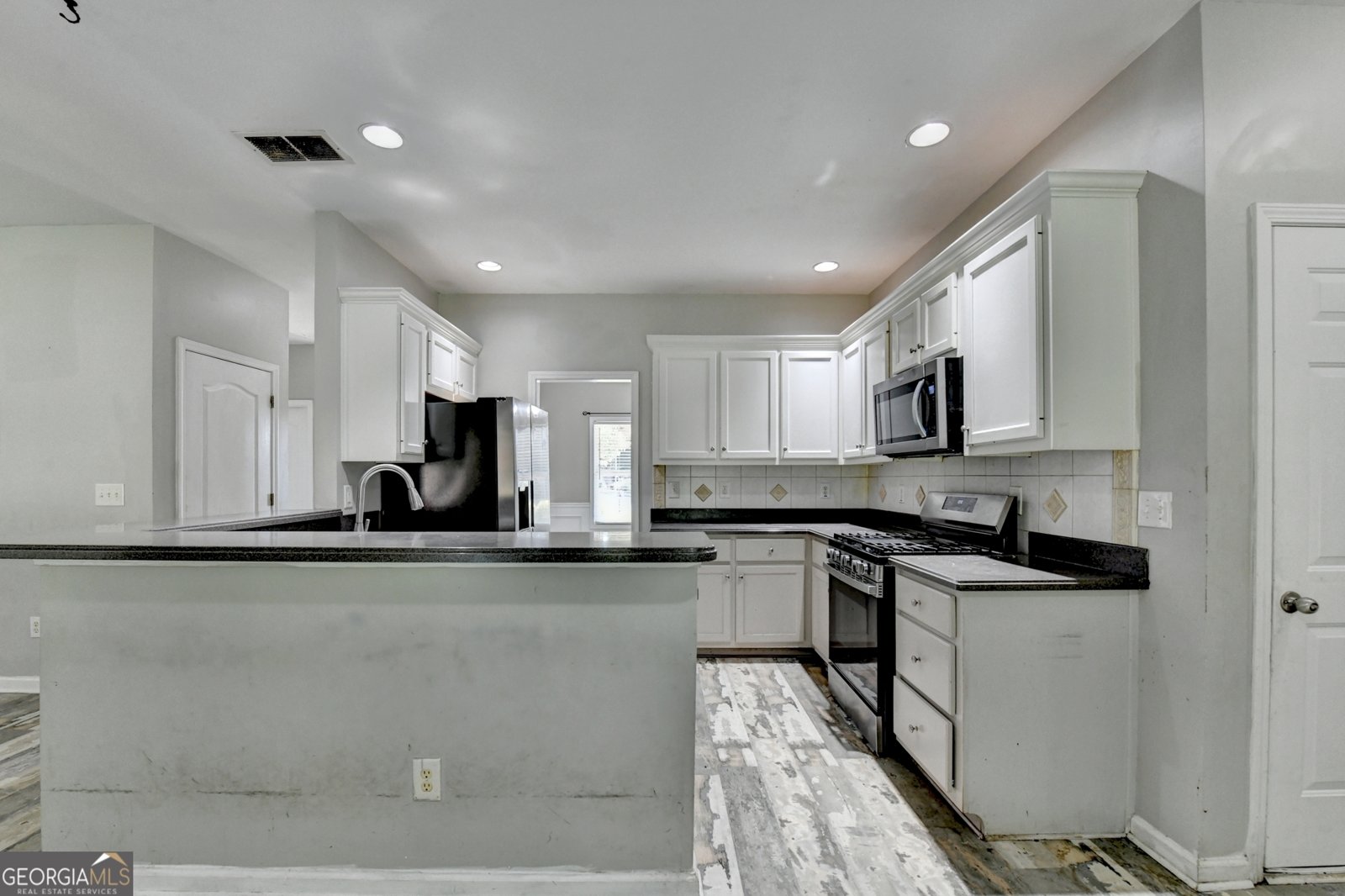 1136 MASON LEE Avenue Loganville - 13