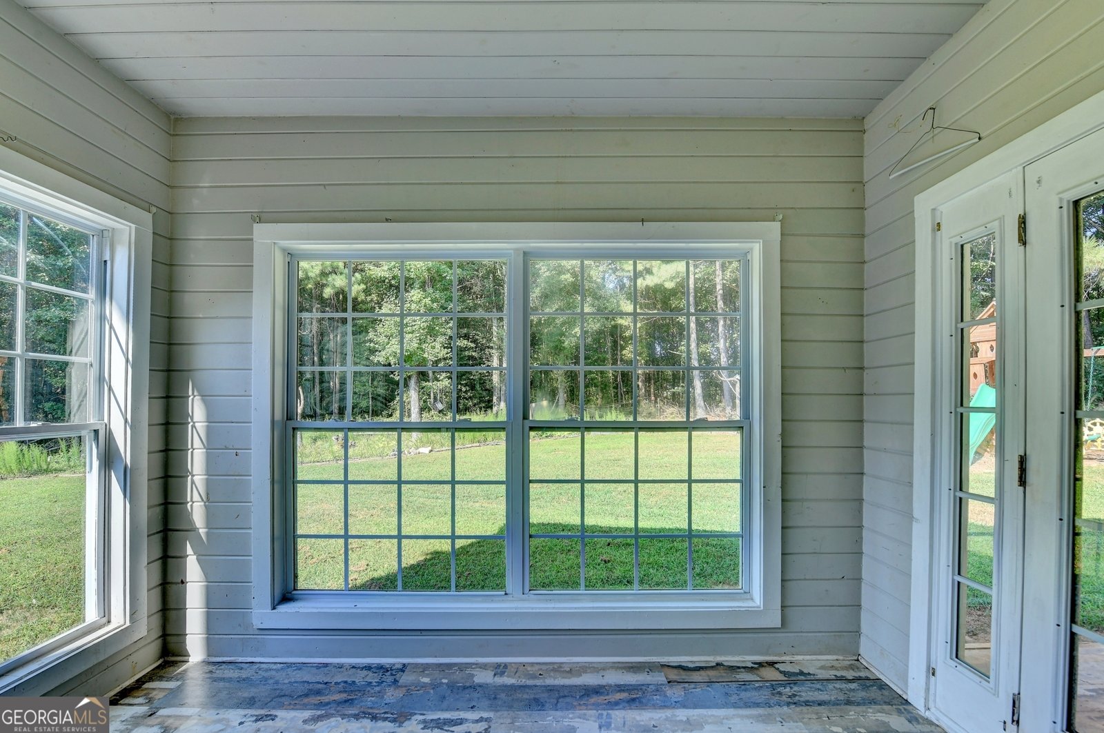 1136 MASON LEE Avenue Loganville - 54