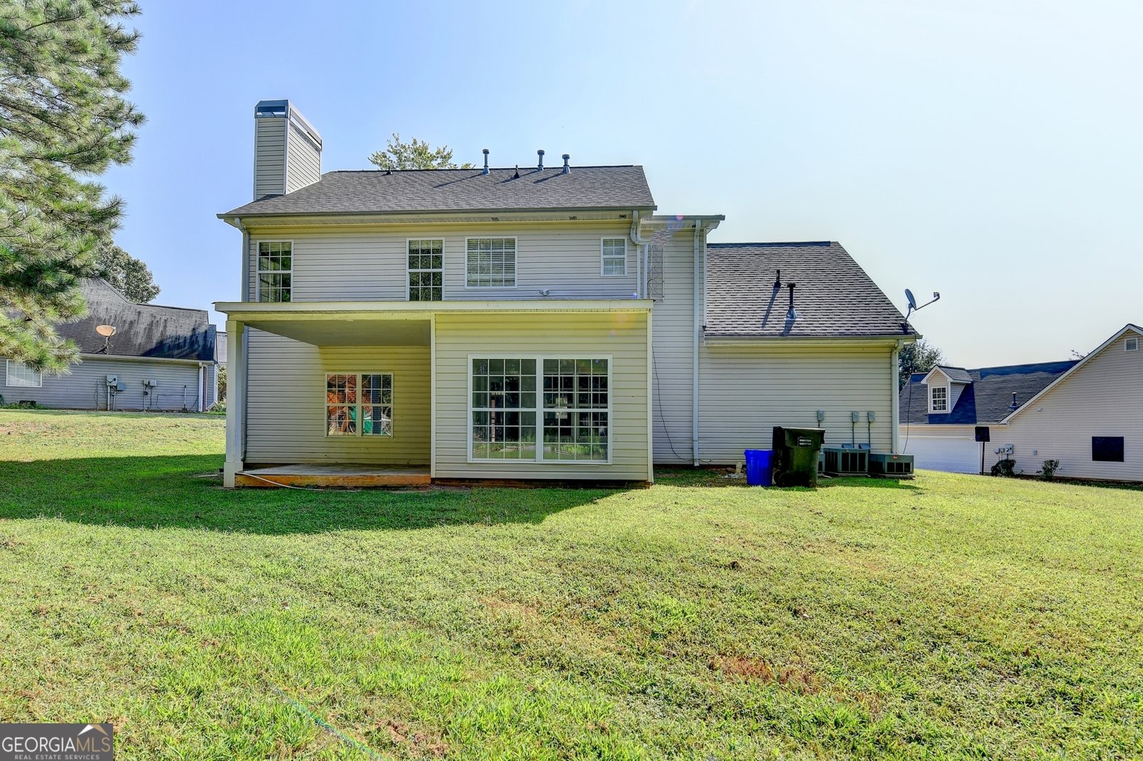 1136 MASON LEE Avenue Loganville - 64