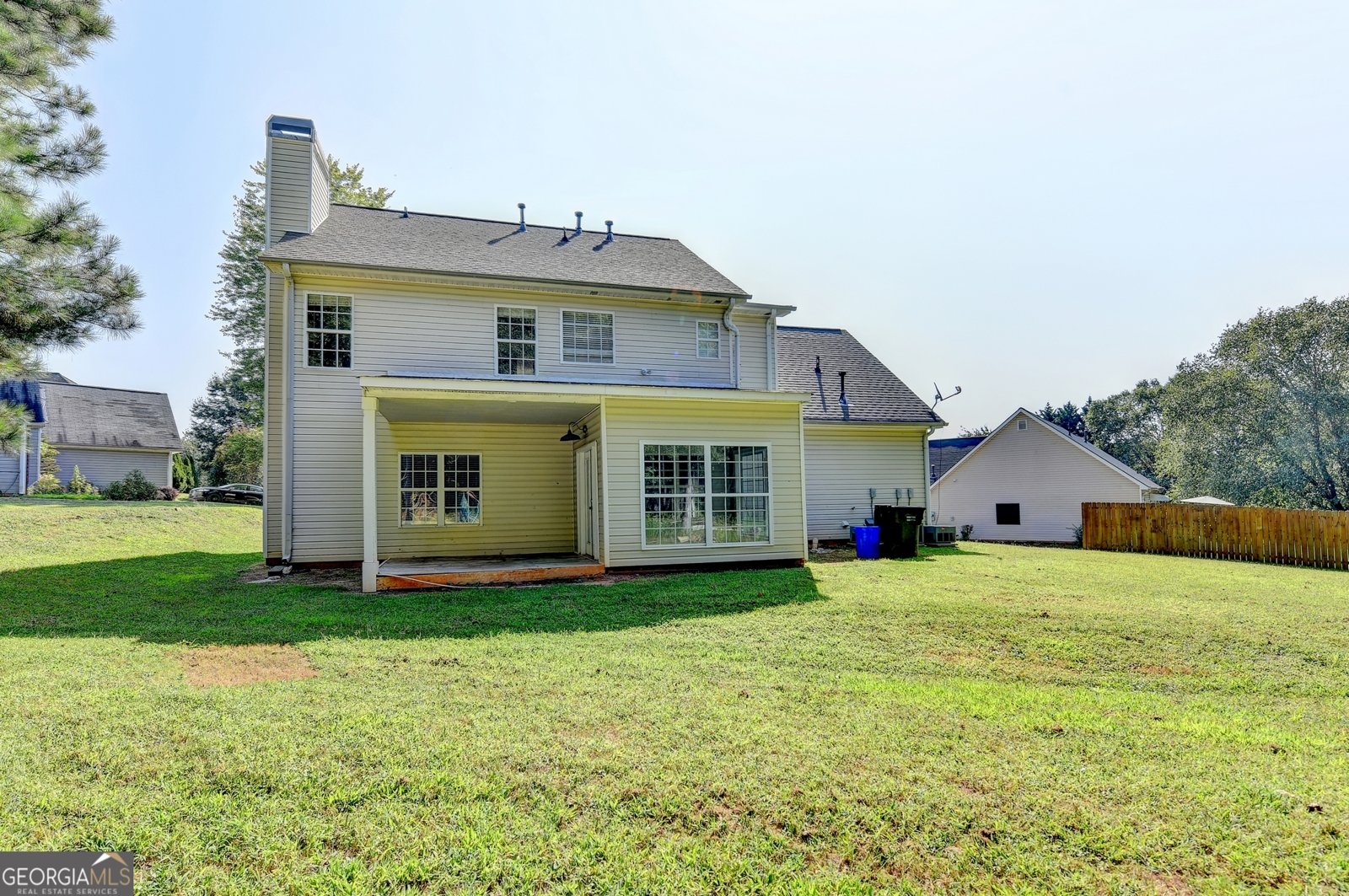 1136 MASON LEE Avenue Loganville - 65