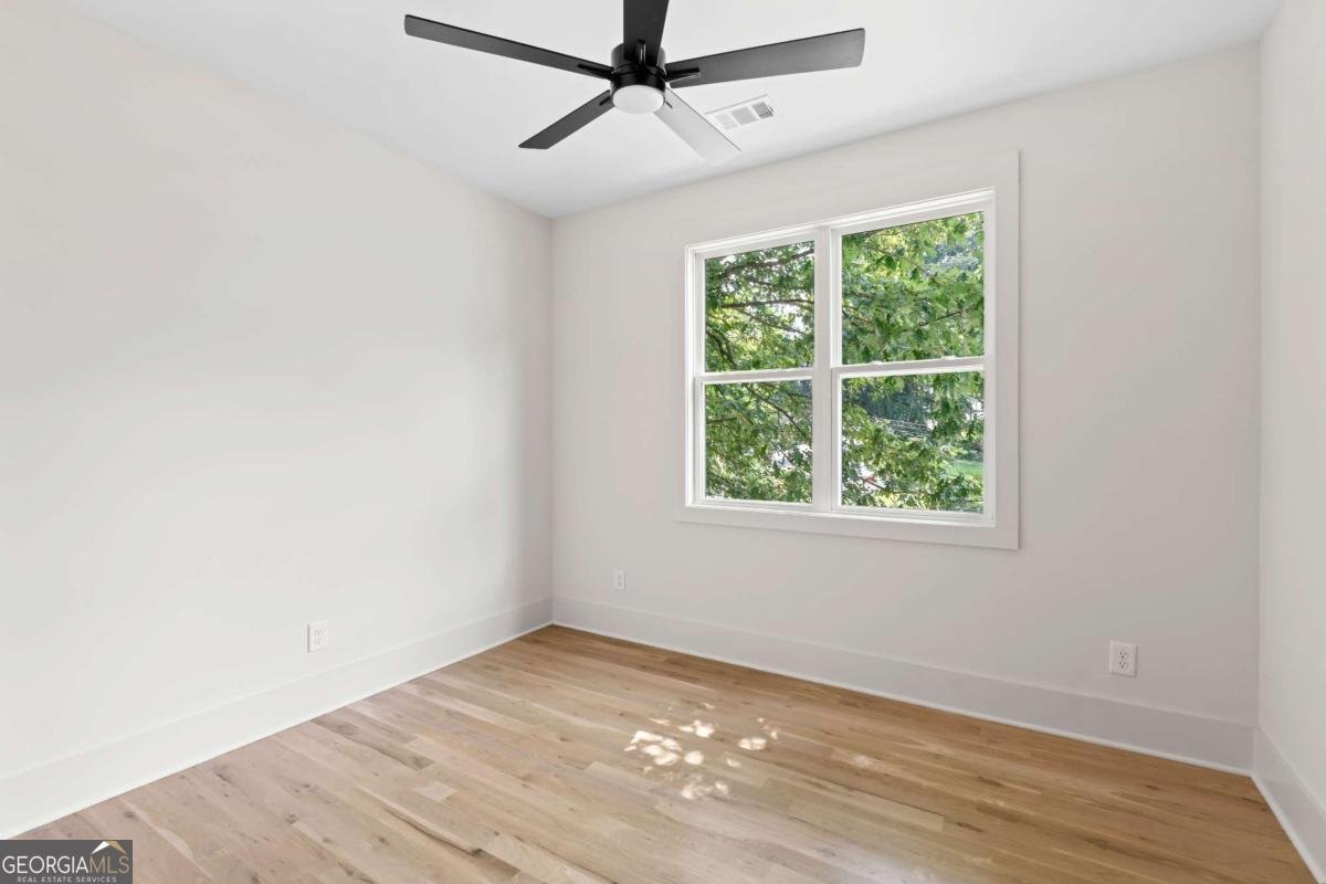 1238 Memorial Drive Atlanta - 27