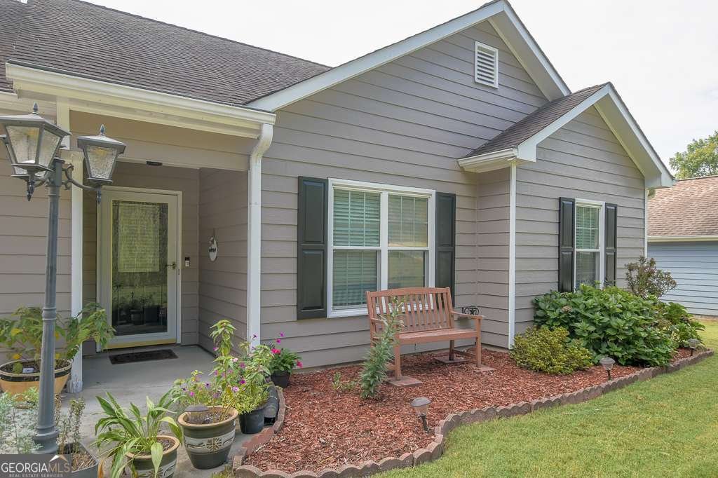 690 Springlake Road Lawrenceville - 4