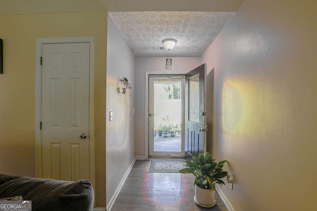 690 Springlake Road Lawrenceville - 6