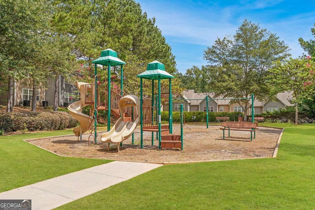 2757 Keystone Avenue Lithonia - 24