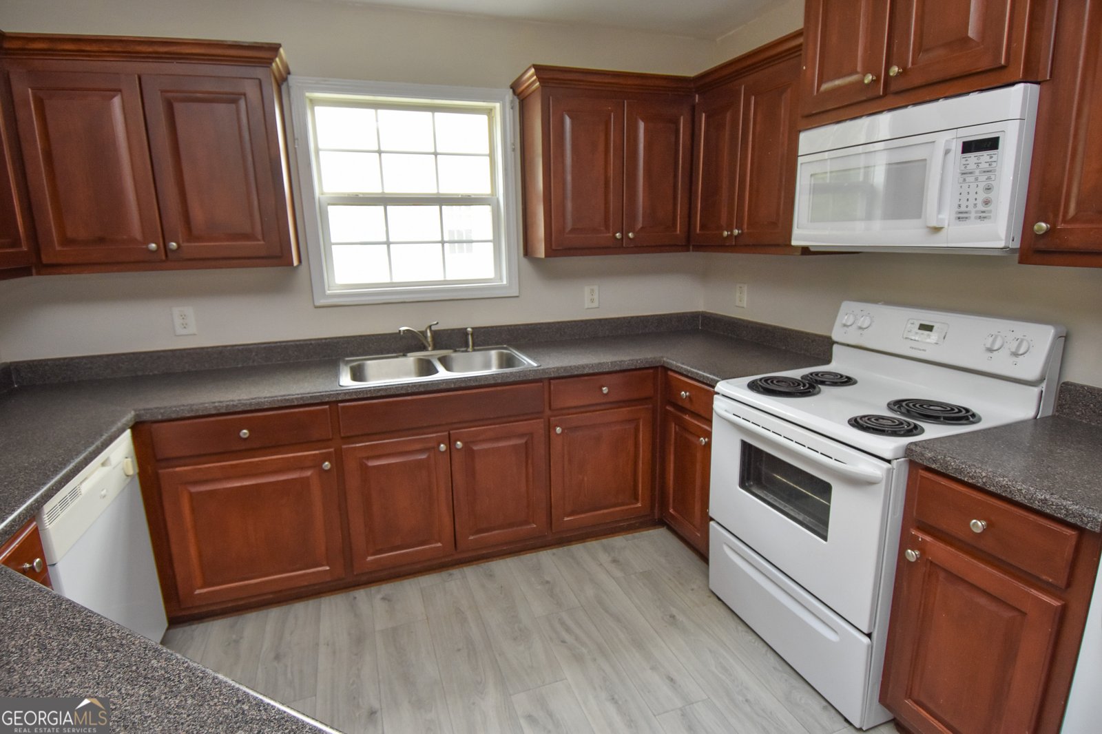 202 Northside Drive Barnesville - 12