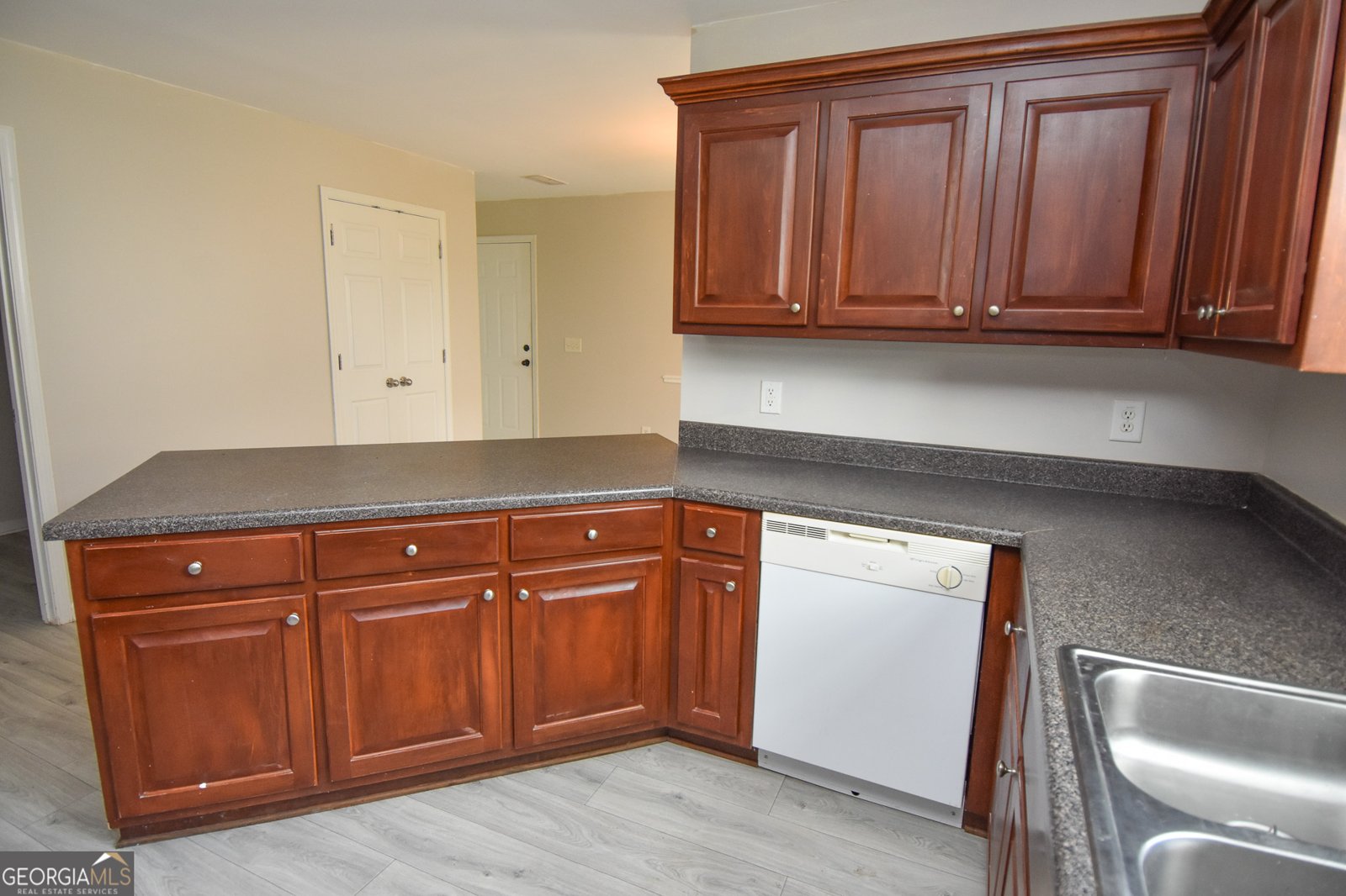 202 Northside Drive Barnesville - 14