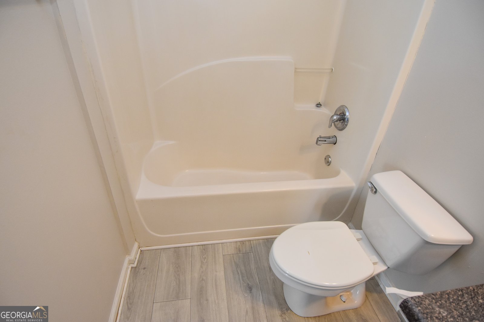 202 Northside Drive Barnesville - 19