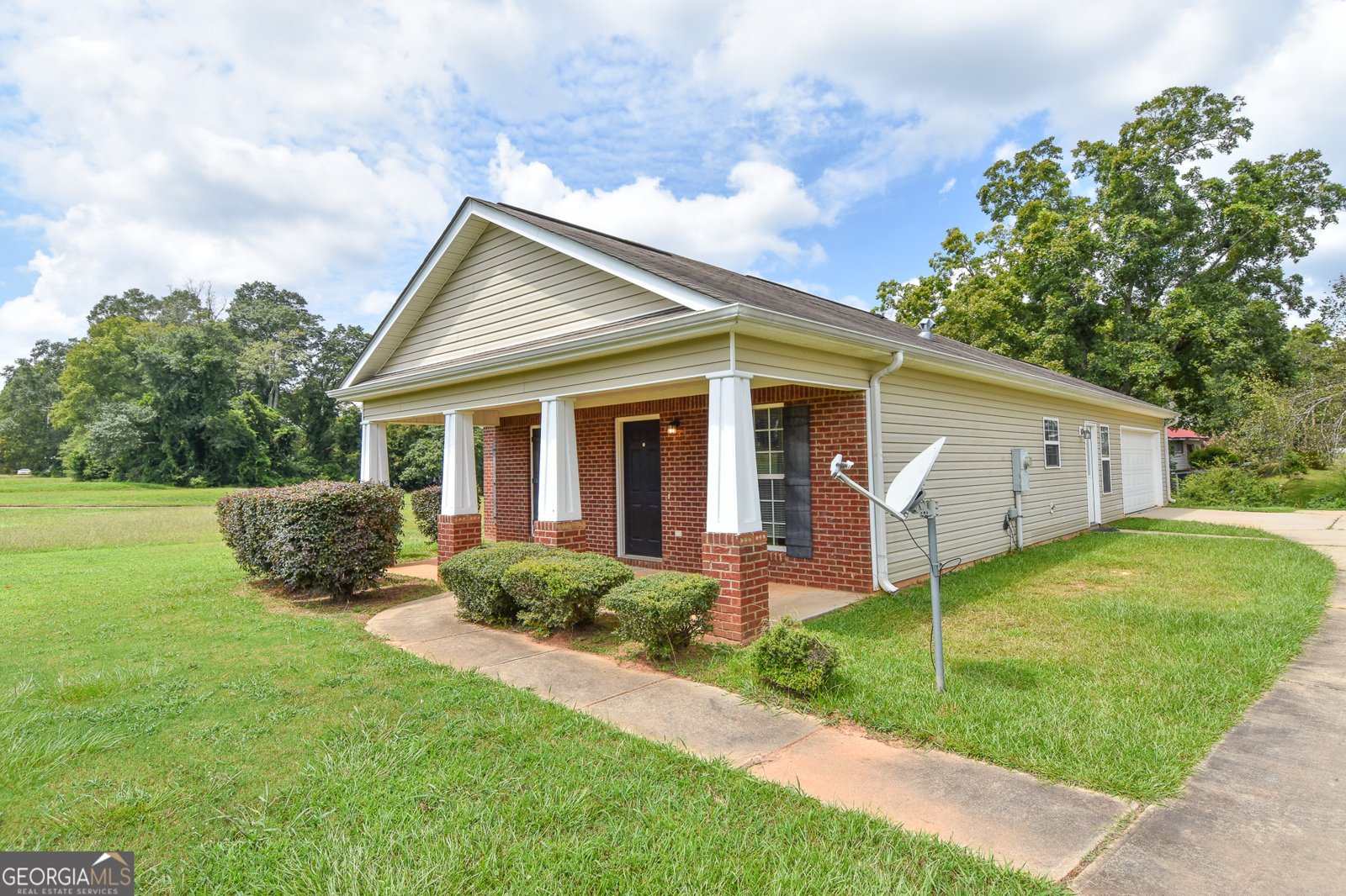 202 Northside Drive Barnesville - 2