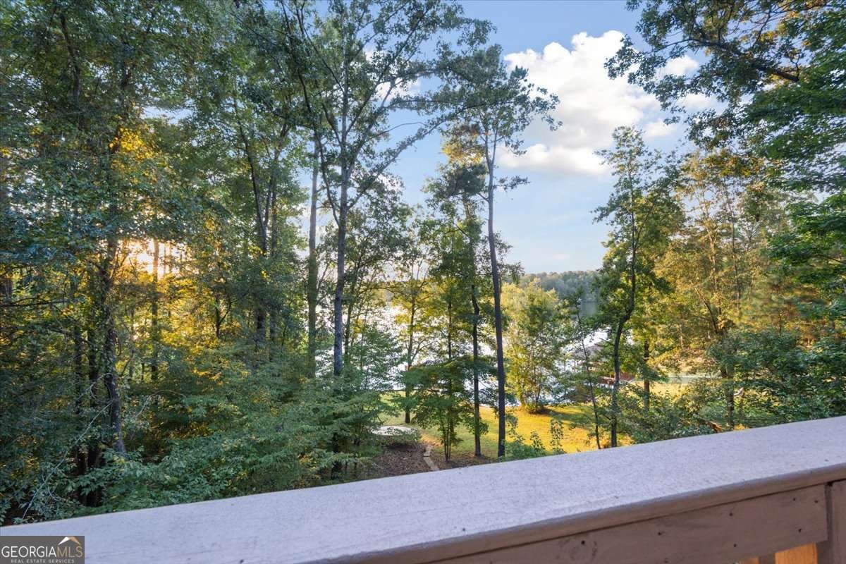 1382 Lake Crest Drive Sparta - 12