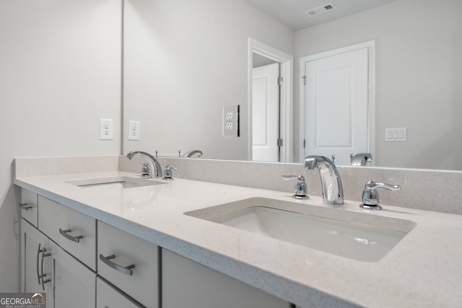 702 Smokey Quartz Way Kennesaw - 33