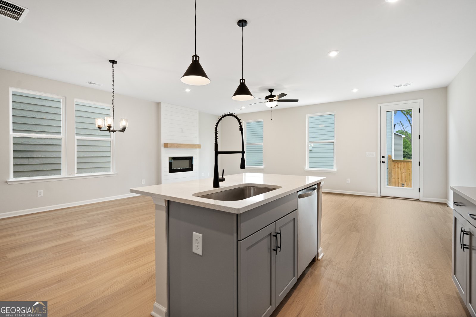 703 Smokey Quartz Way Kennesaw - 19