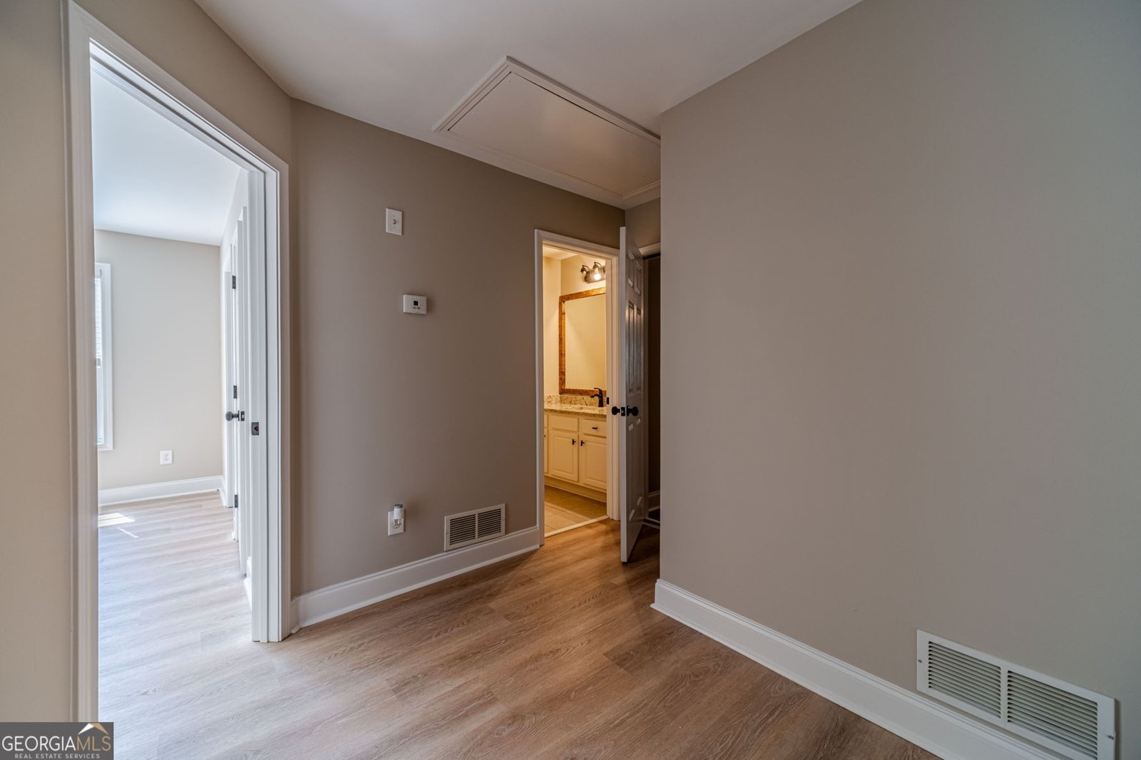 2104 Summit Court Loganville - 35