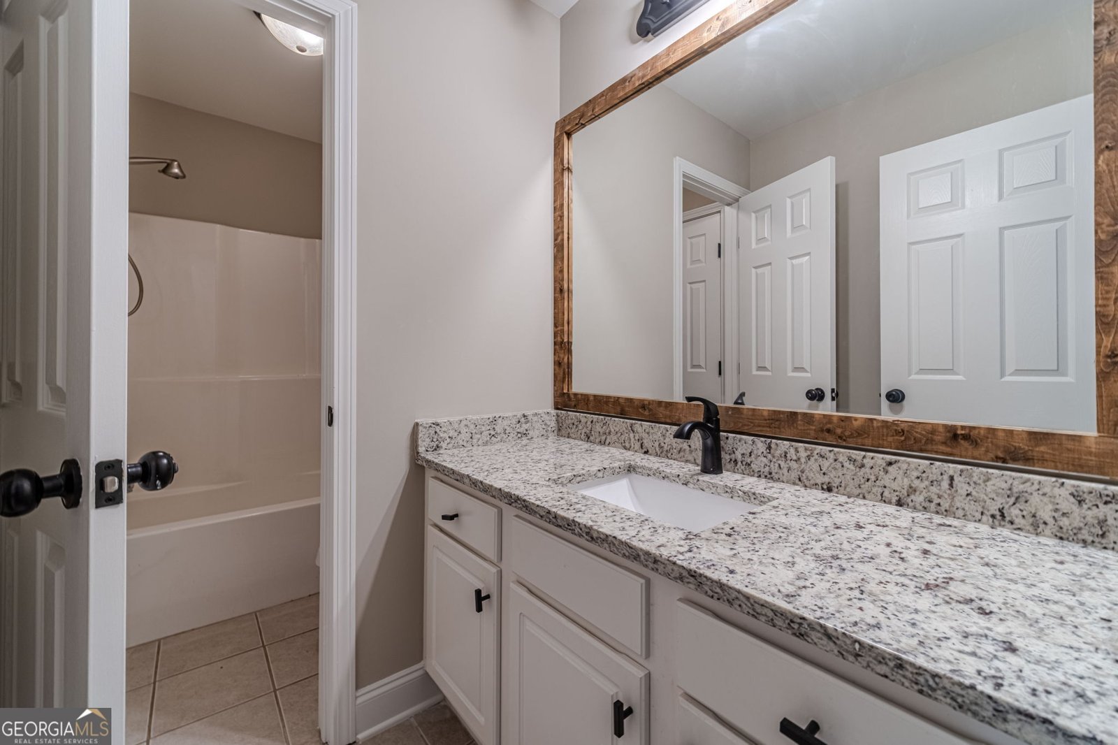 2104 Summit Court Loganville - 39