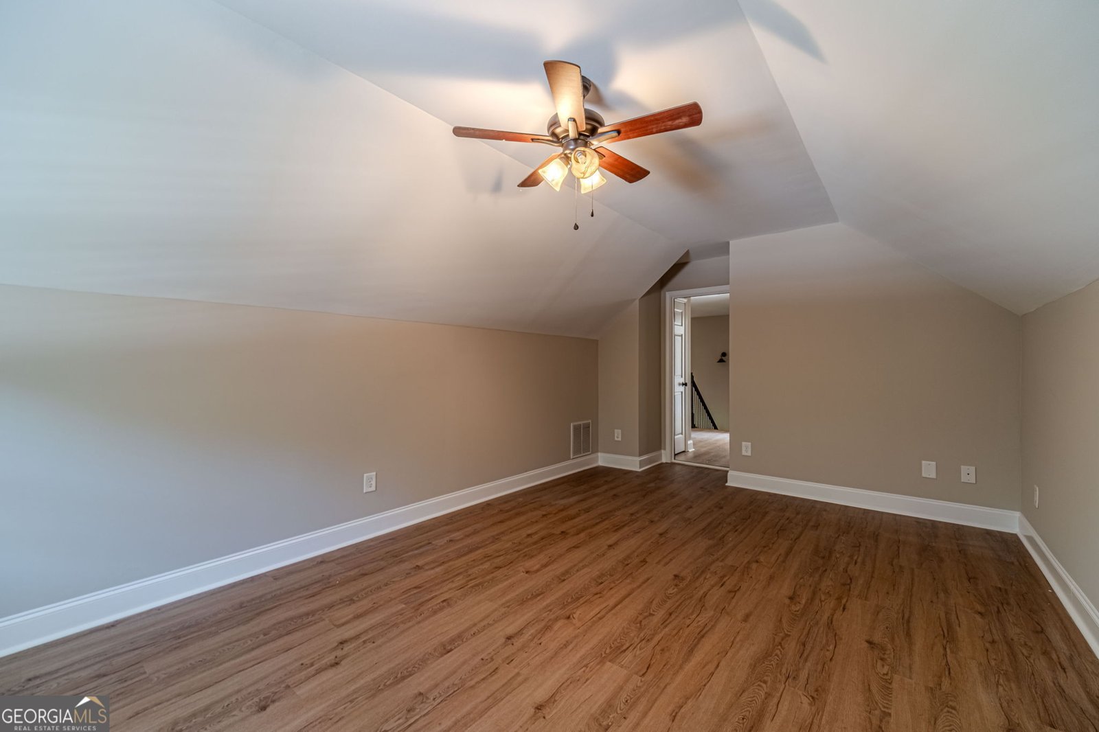 2104 Summit Court Loganville - 41
