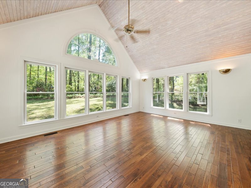 5761 Kentucky Downs Drive Macon - 28