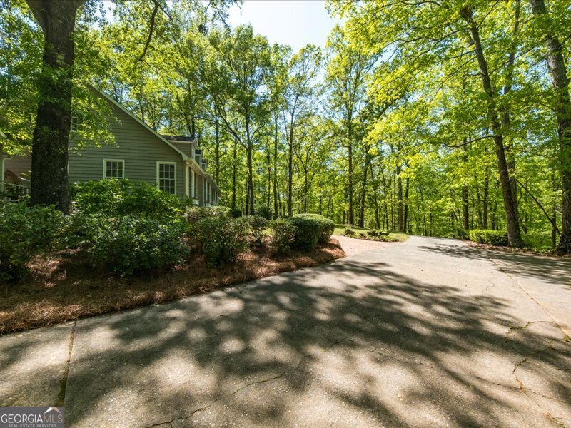 5761 Kentucky Downs Drive Macon - 6