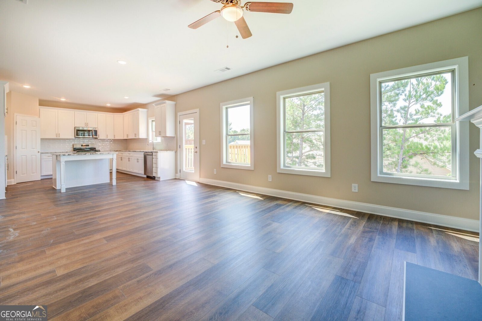 9183 Golfview Circle Covington - 11