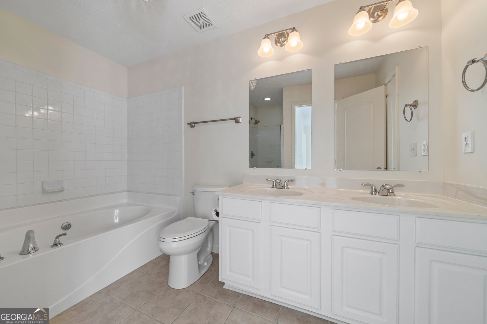 1061 Red Bud Street Greensboro - 25