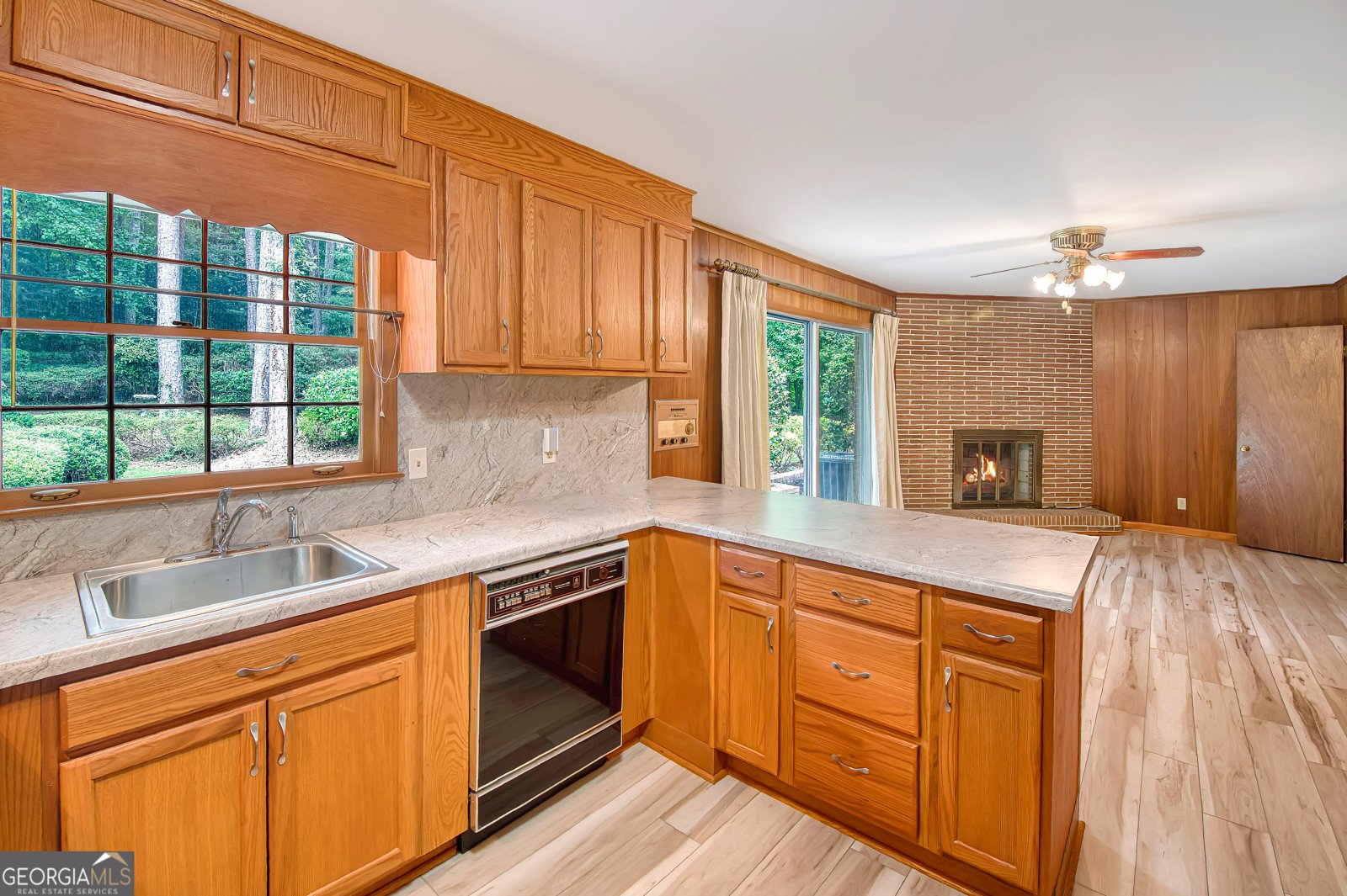 2616 Hawthorne Drive Atlanta - 11