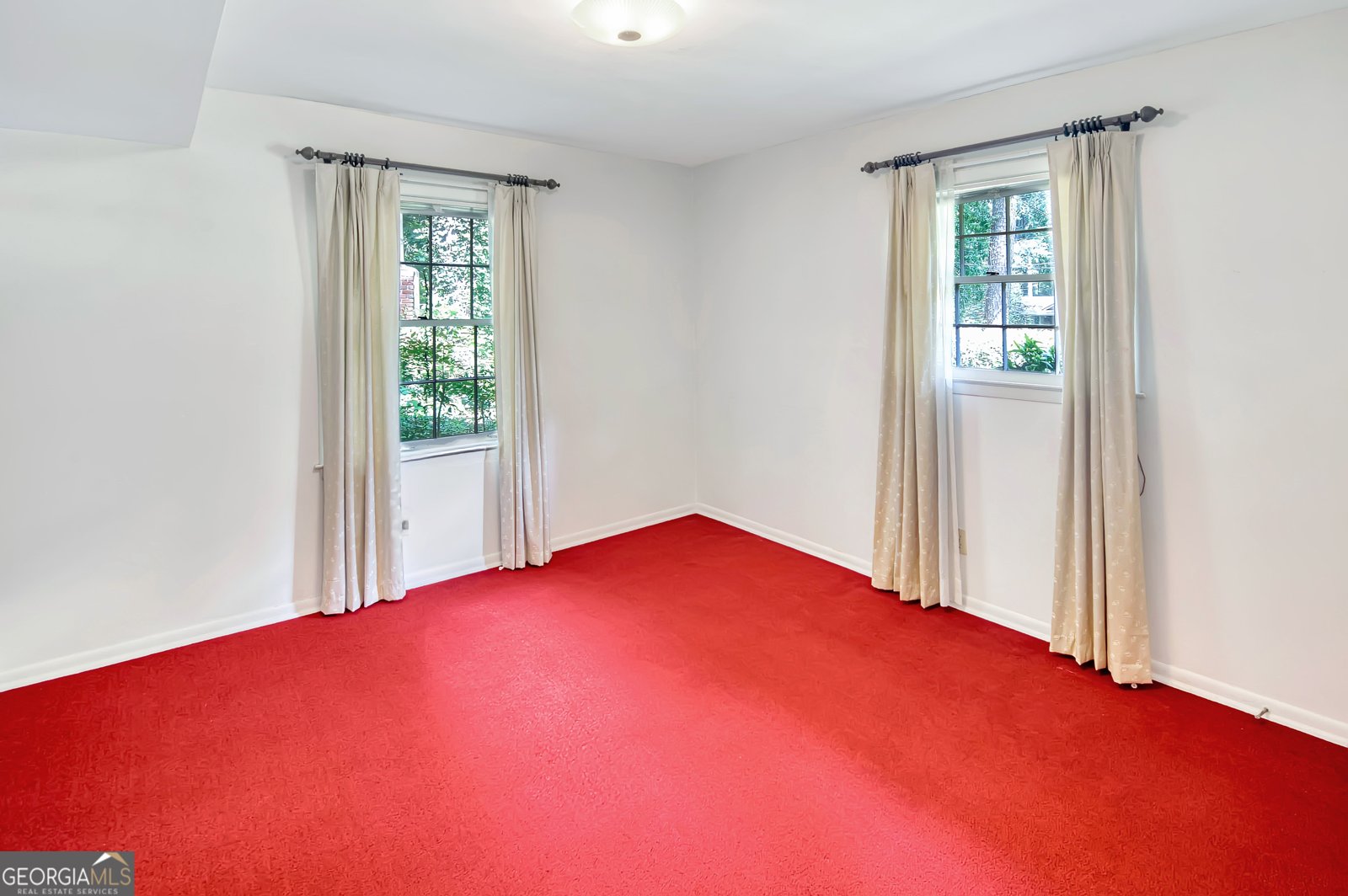 2616 Hawthorne Drive Atlanta - 27