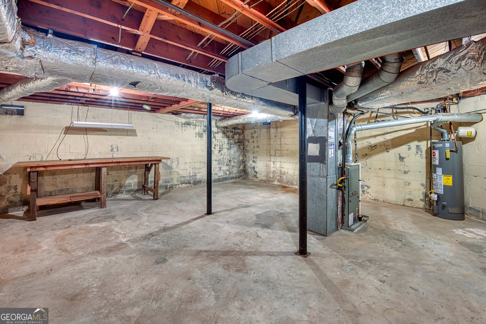 2616 Hawthorne Drive Atlanta - 33