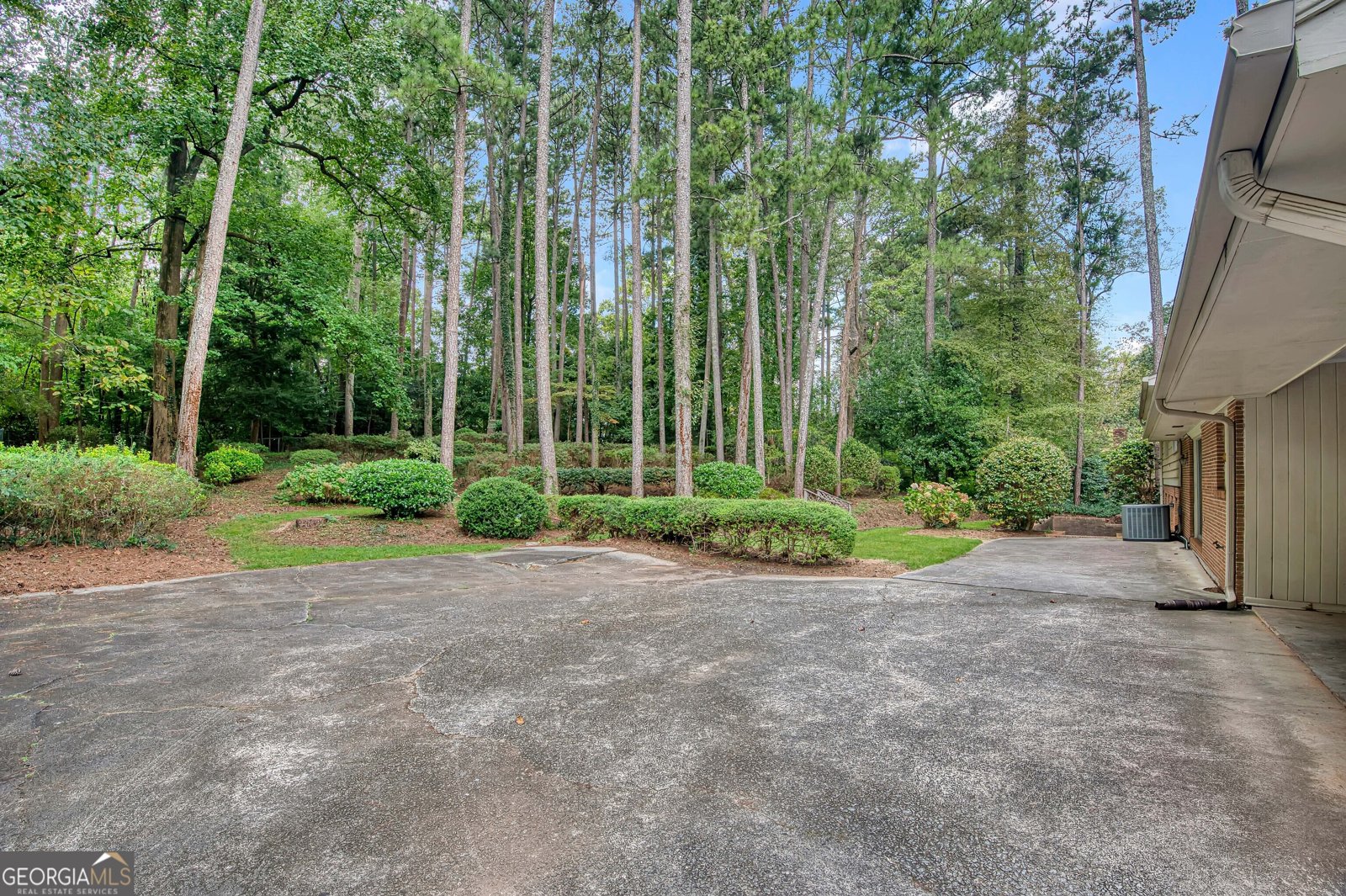 2616 Hawthorne Drive Atlanta - 43