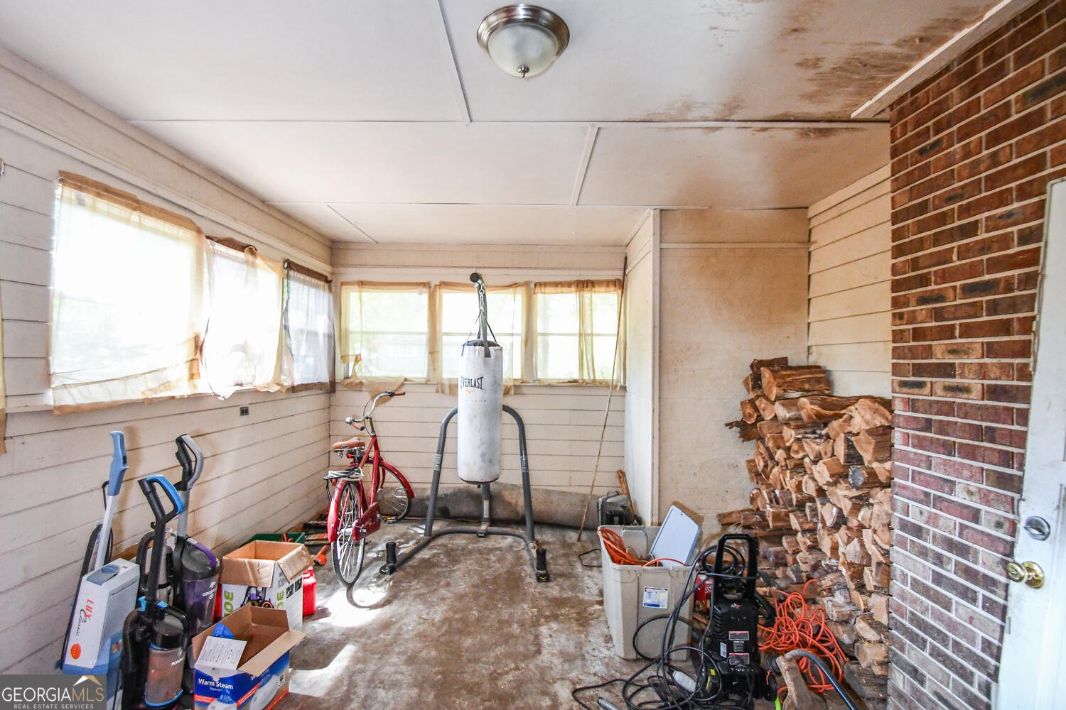 4850 Forest Boulevard Gainesville - 45