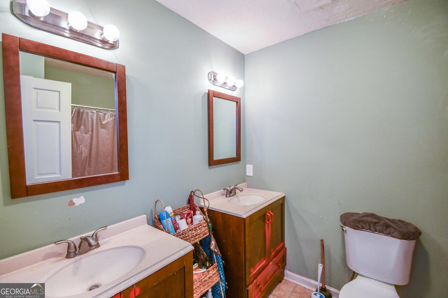 4850 Forest Boulevard Gainesville - 47