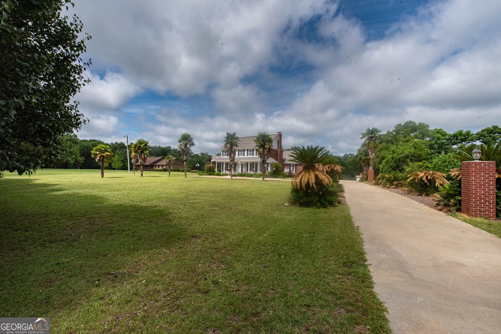 8715 Hwy 41 Vienna - 87