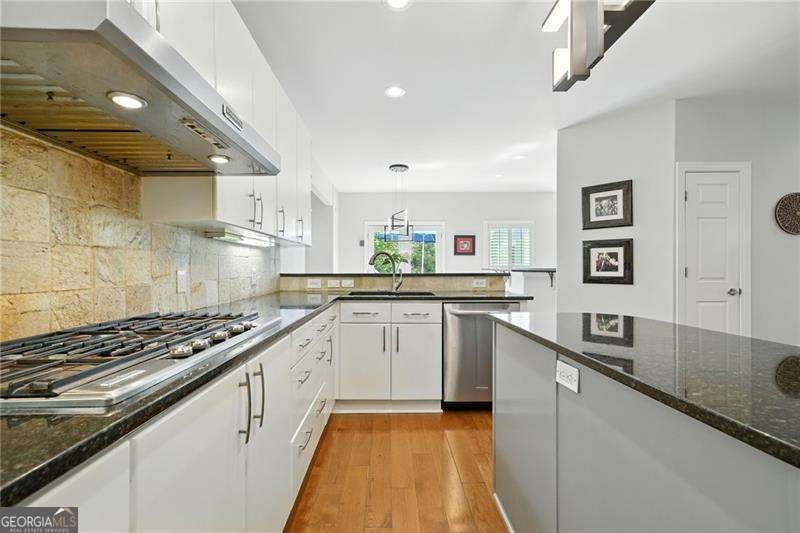 4513 Chattahoochee Way Marietta - 23
