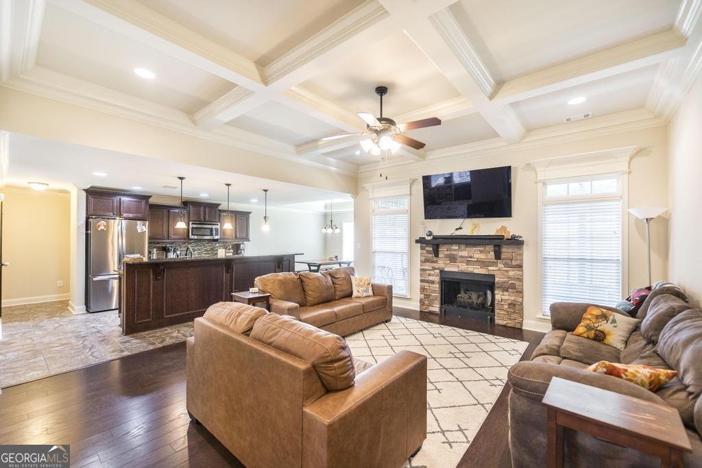 250 Hathersage Drive Kathleen - 8