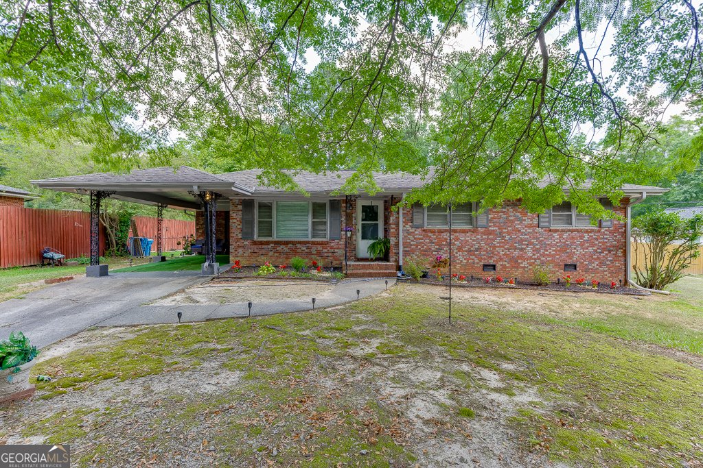 338 Crane Drive Lawrenceville - main photo