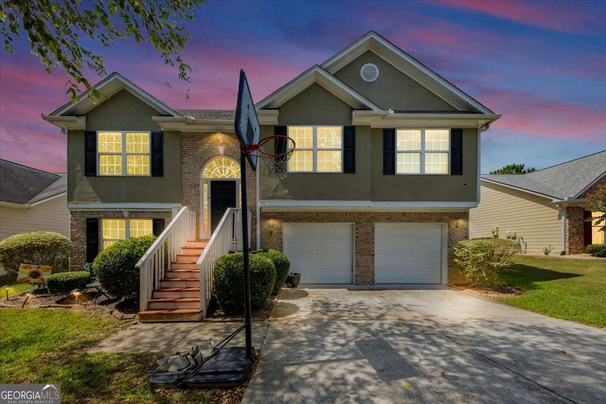 4039 Savannah Ridge Court Loganville - 1