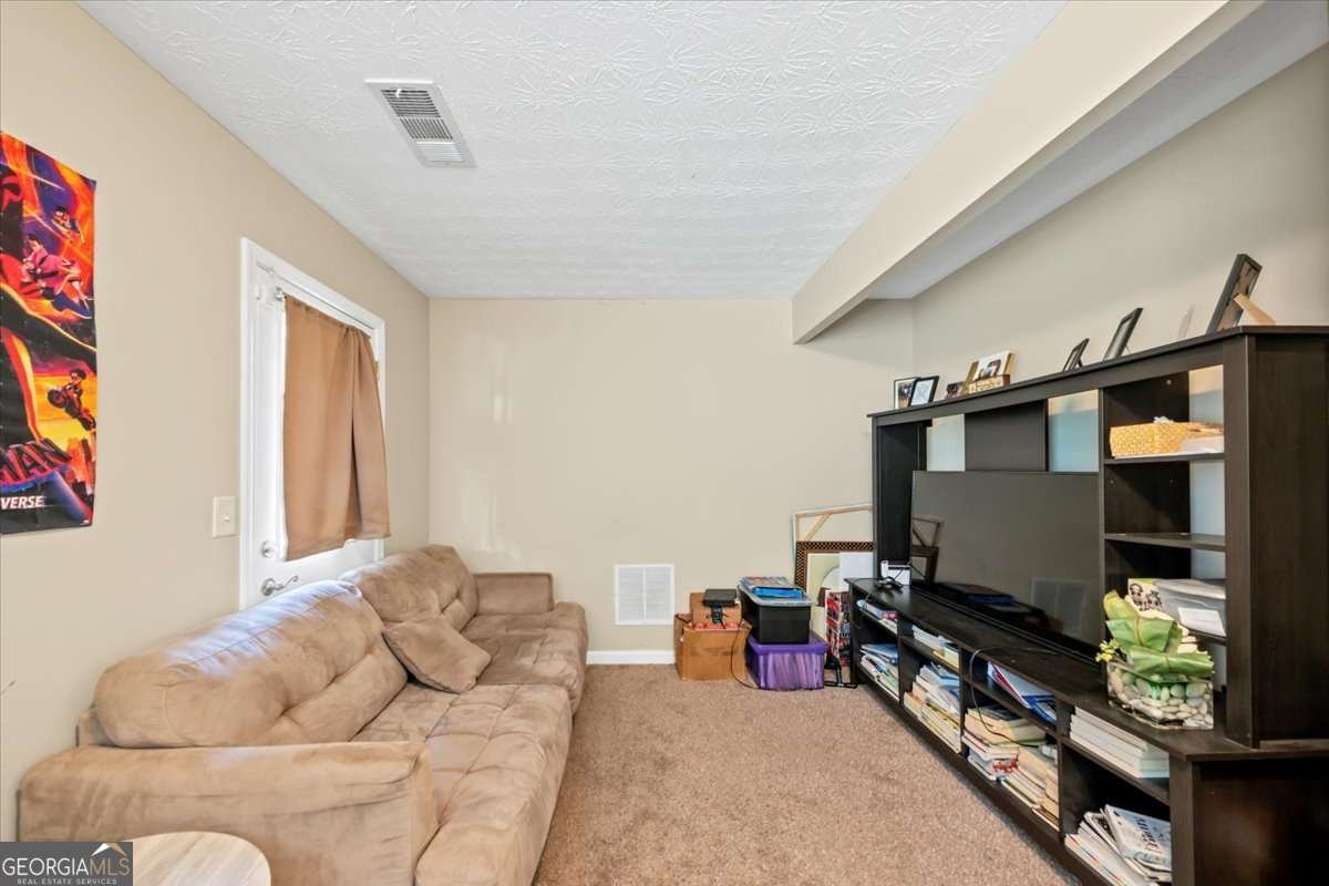 4039 Savannah Ridge Court Loganville - 34