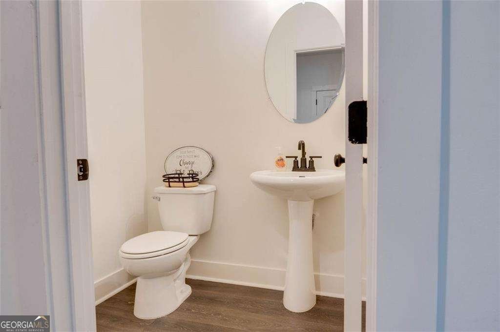 7621 Avalon Boulevard Fairburn - 6