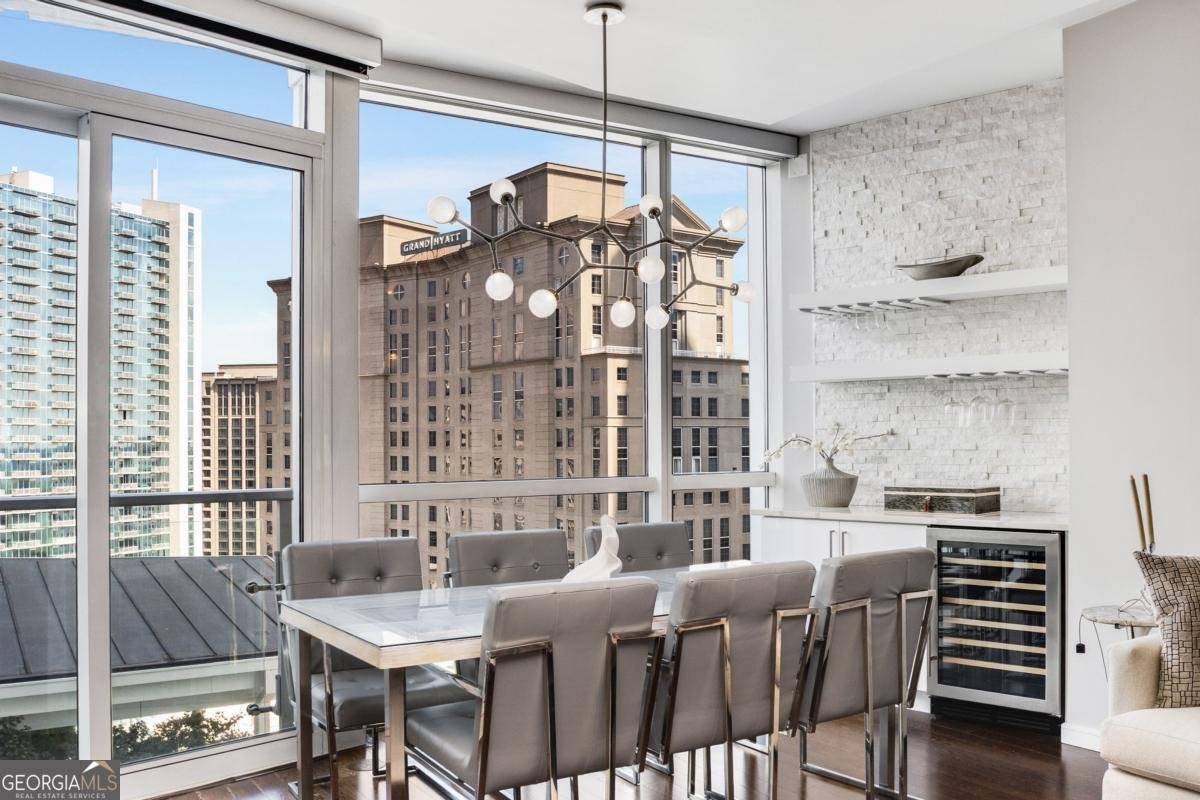 3325 Piedmont Road Atlanta - 2