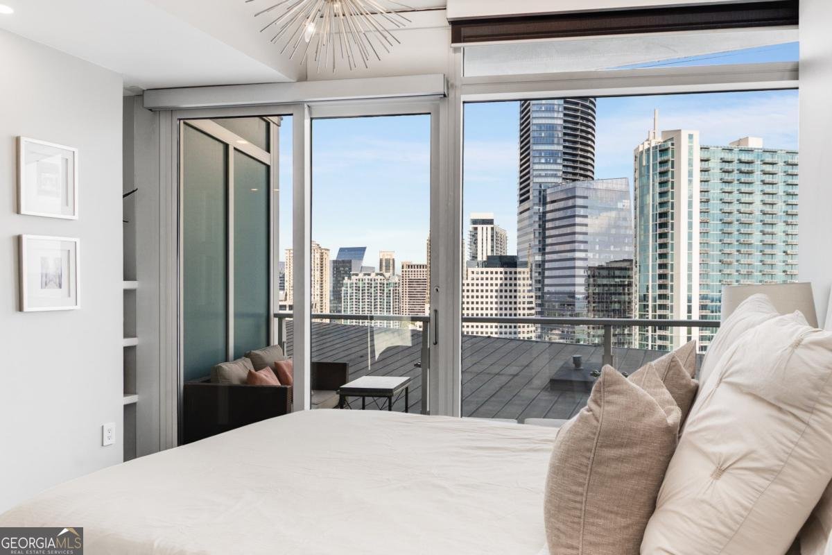 3325 Piedmont Road Atlanta - 26