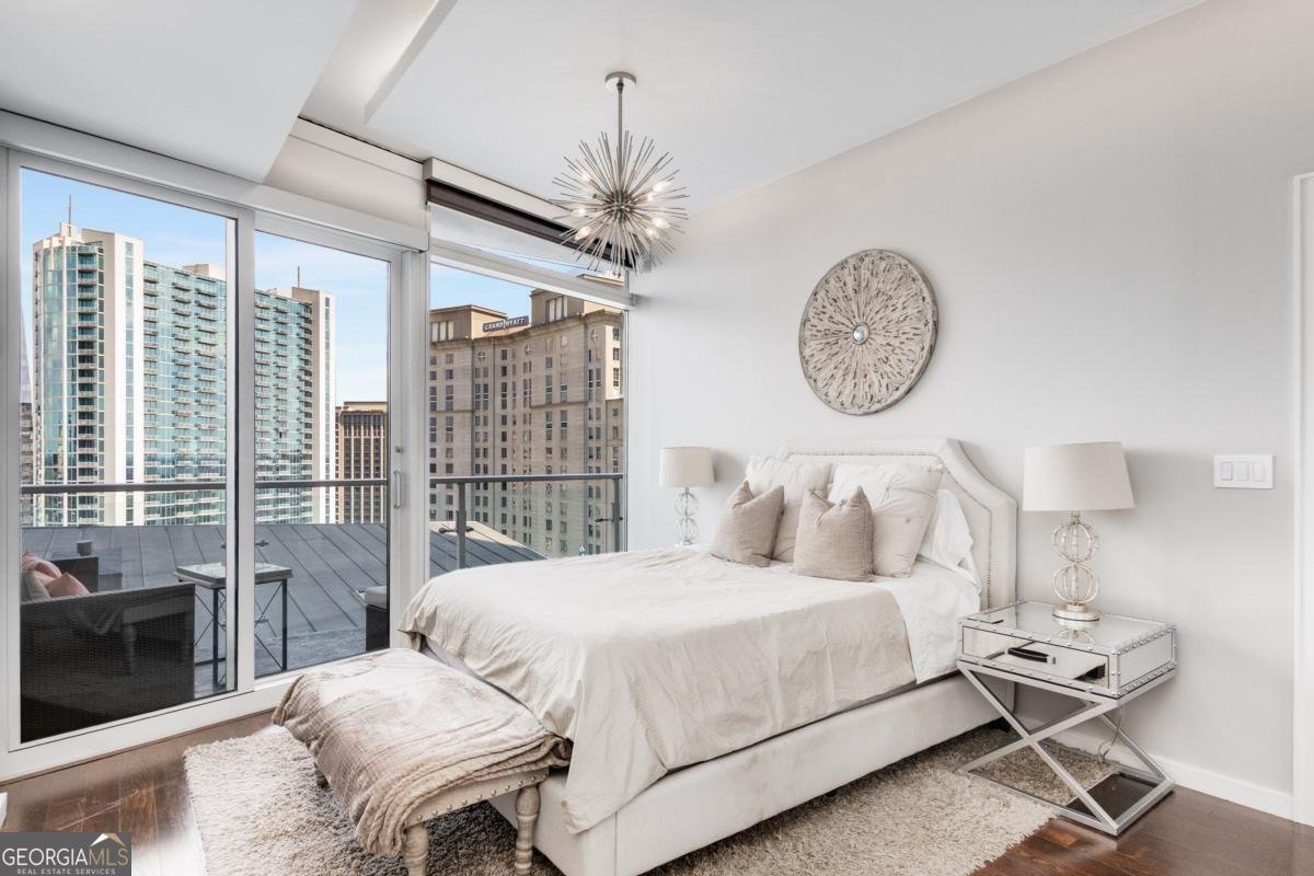 3325 Piedmont Road Atlanta - 27