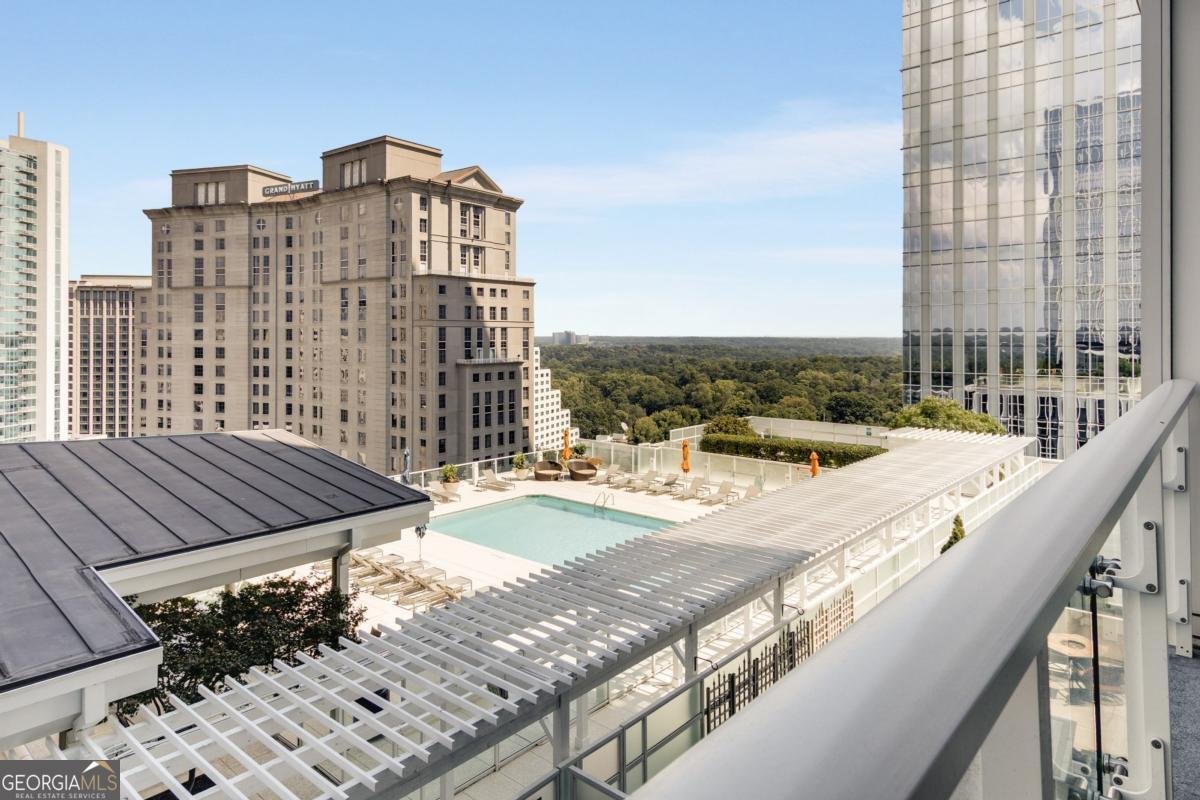 3325 Piedmont Road Atlanta - 36