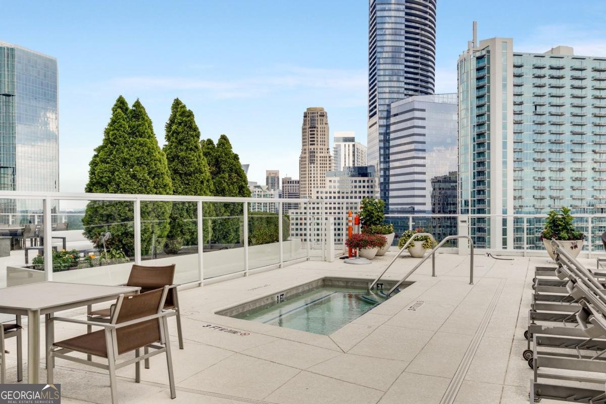 3325 Piedmont Road Atlanta - 49