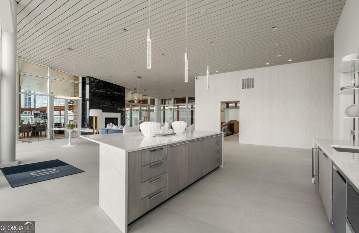 3325 Piedmont Road Atlanta - 58