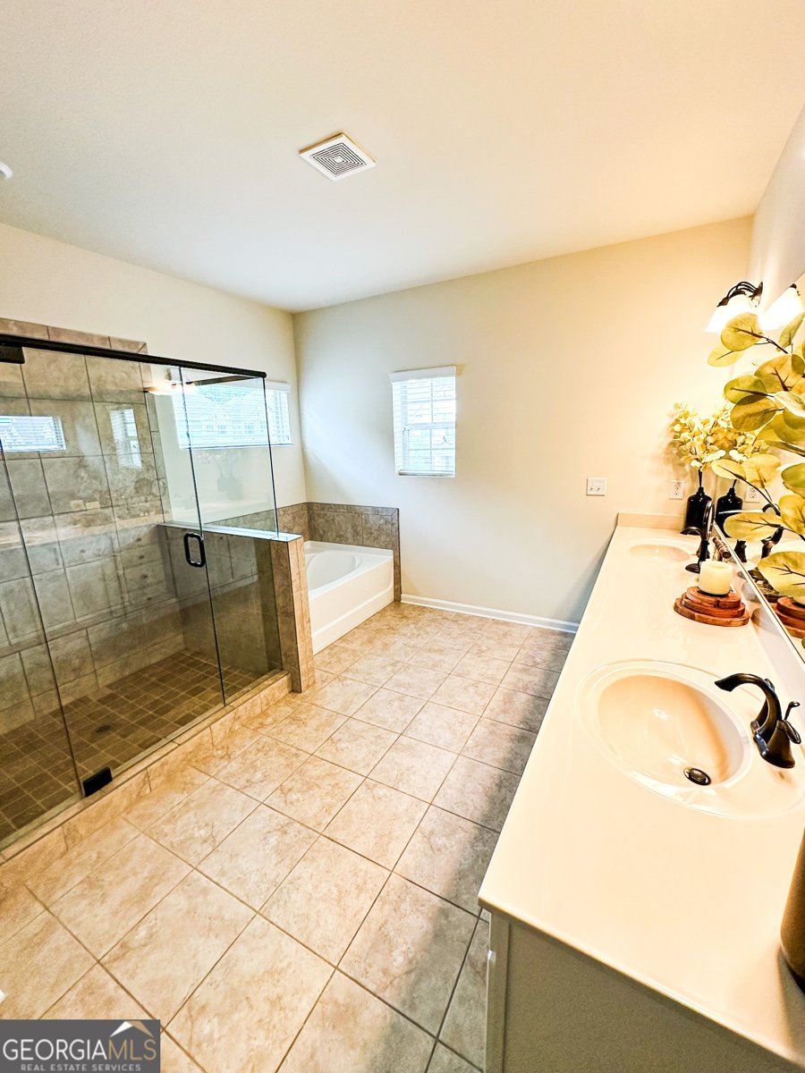 5550 Mirror Lake Drive Cumming - 26