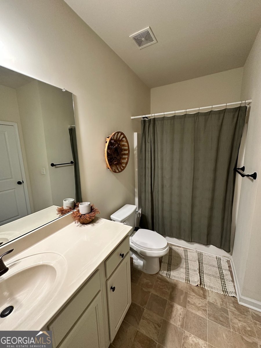 5550 Mirror Lake Drive Cumming - 9