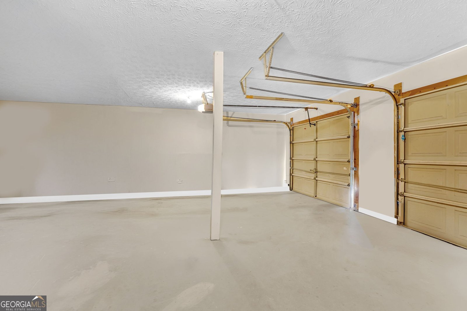 3857 Kenner Drive Atlanta - 24