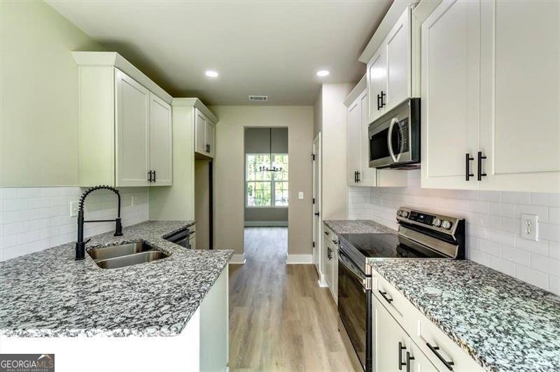 2557 CASABLANCA Drive Conyers - 8