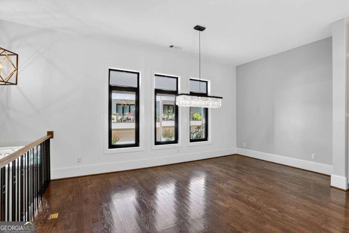 1103 Briar Cove Circle Atlanta - 12