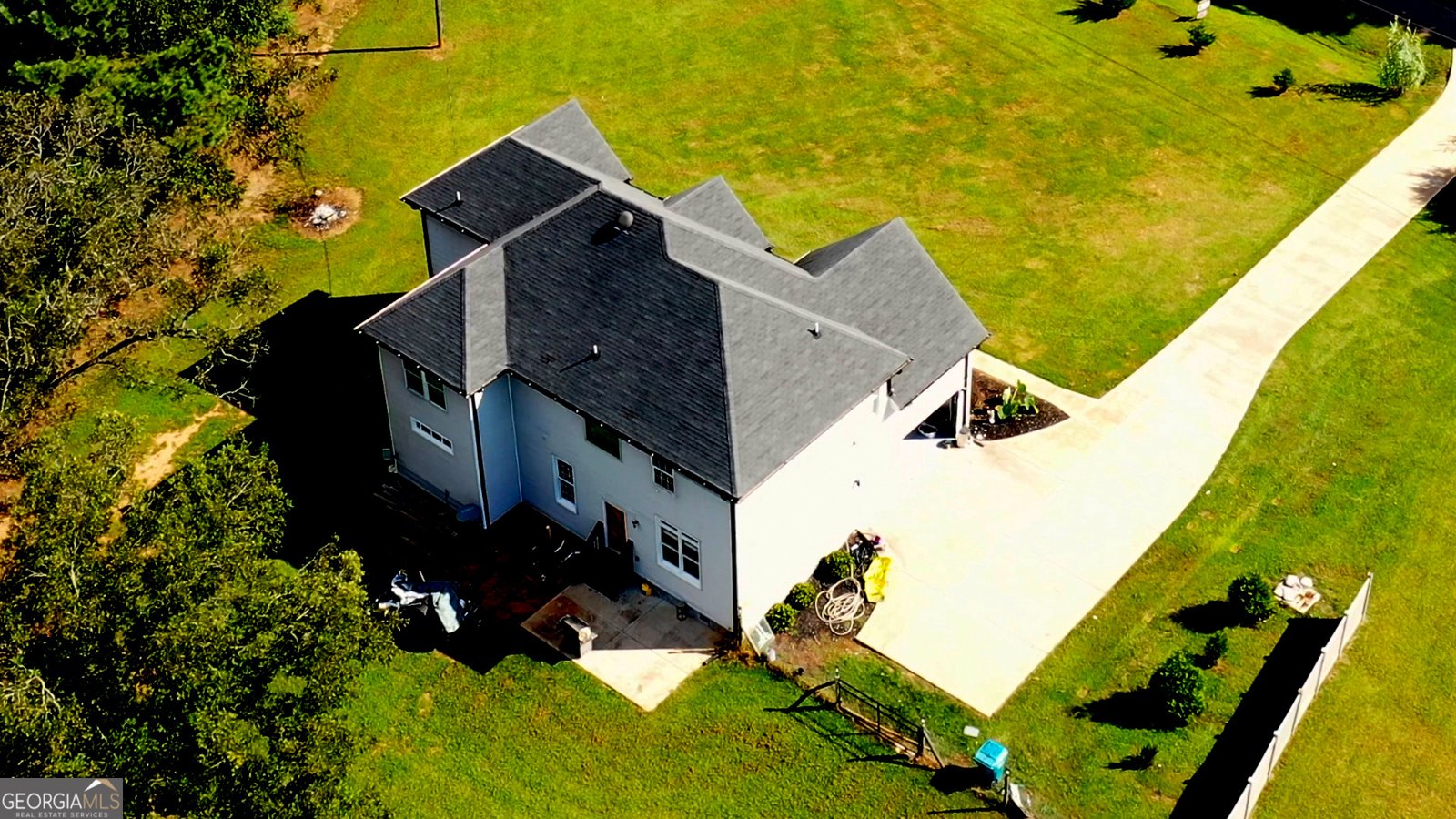892 Perimeter Road Monticello - 55