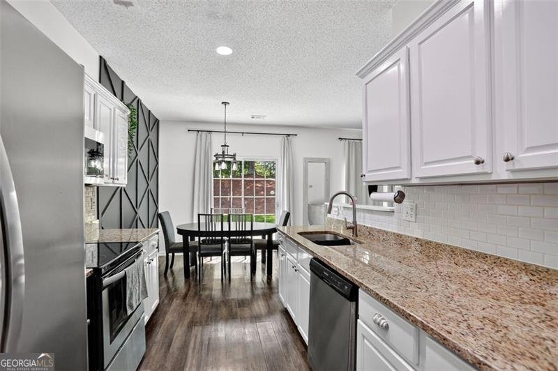 406 WEATHERSTONE Place Alpharetta - 8