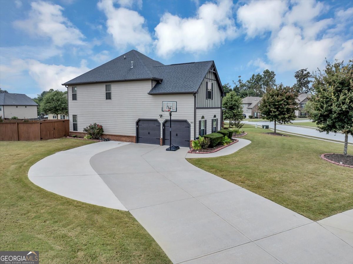 523 Besra Drive Grayson - 44